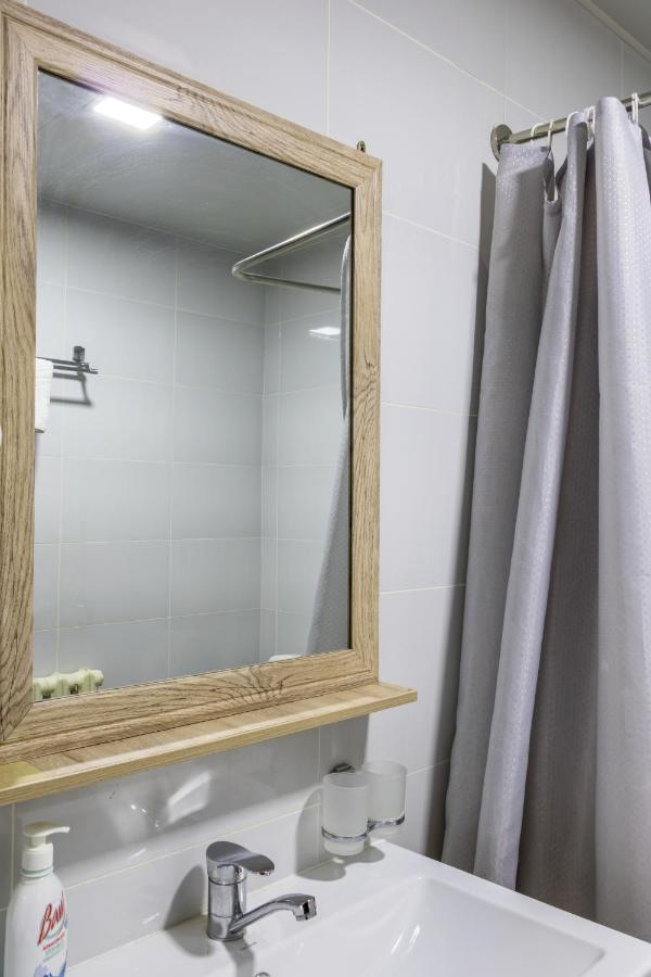 Karavan Street Hotel Tashkent Bagian luar foto