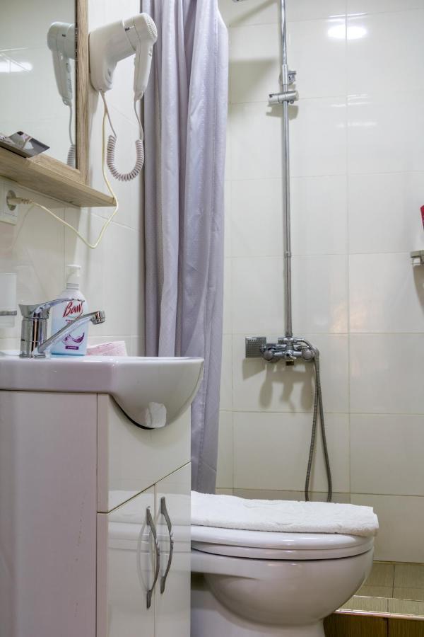 Karavan Street Hotel Tashkent Bagian luar foto