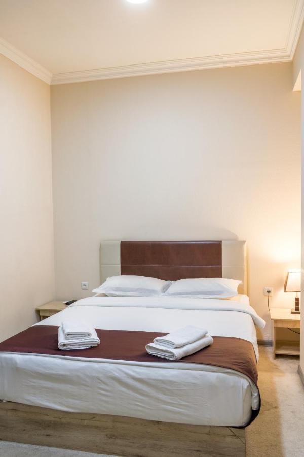 Karavan Street Hotel Tashkent Bagian luar foto