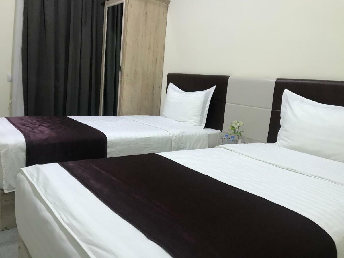 Karavan Street Hotel Tashkent Bagian luar foto